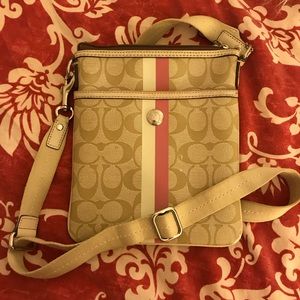 Coach messenger crossbody bag tan cream pink